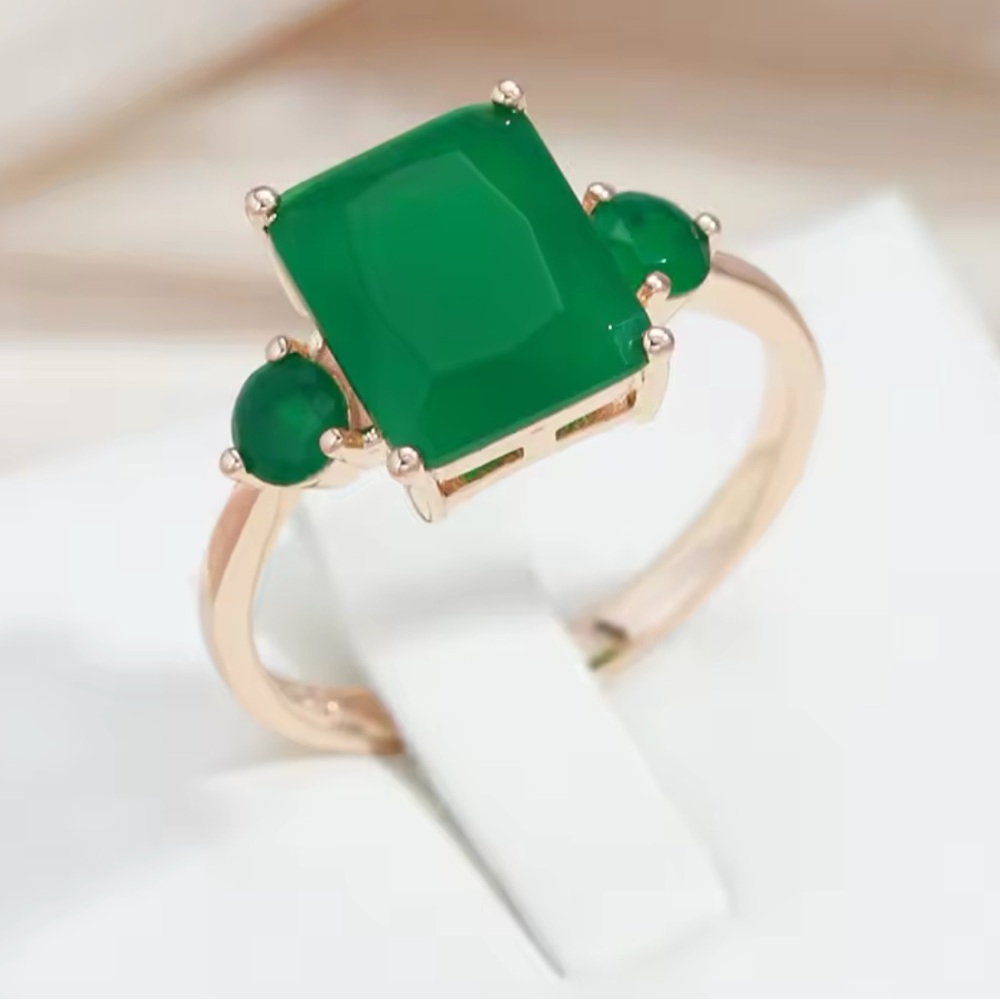 ◾️Rose Gold Plated Dark Green Natural Zirconia Ring